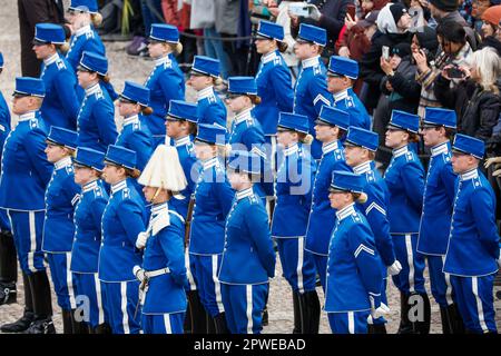 Stockholm, Schweden. 30. April 2023. STOCKHOLM 20230430The Life Guard zur Feier des Geburtstages von König Carl Gustaf am Sonntag im Stockholmer Palast. Foto: Christine Olsson/TT/Code 10430 Kredit: TT News Agency/Alamy Live News Stockfoto