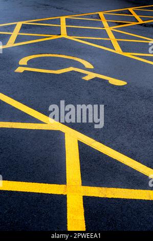 Behindertenparkplatz Stockfoto