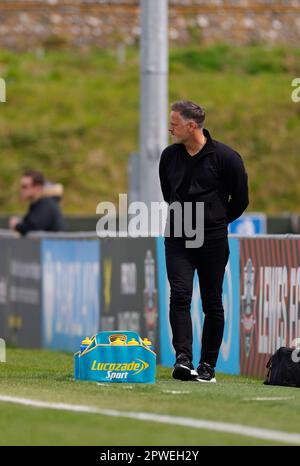 Lewes, Großbritannien. 30. April 2023. Lewes, England, April 30. 2023: Lewes Manager Scott Booth während des FA Womens Championship Fußballspiels zwischen Lewes und Durham im Dripping Pan in Lewes, England. (James Whitehead/SPP) Kredit: SPP Sport Press Photo. Alamy Live News Stockfoto