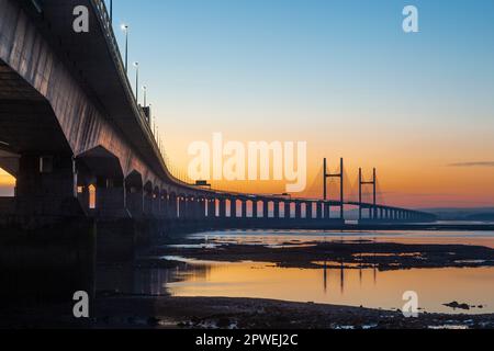 Prince of Wales (M4) Brücke über die Severn-Mündung von Severn Beach, South Gloucestershire, Großbritannien. 1996 eröffnet und verbindet England mit Südwales. Stockfoto