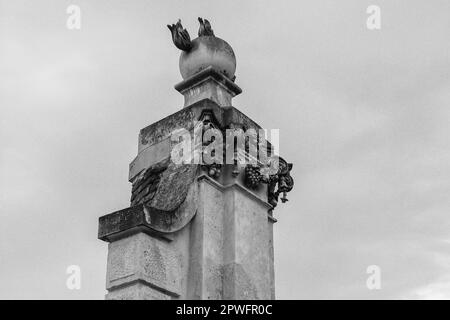 Verschiedene künstlerische Details und Skulturen finden sich im Zentrum der Festung in Alba Iulia, Rumänien. Stockfoto