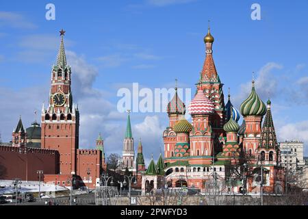 St. Basilius-Kathedrale. Kirche der Fürsprache der Heiligen Mutter Gottes auf dem Roten Platz in Moskau. Stockfoto