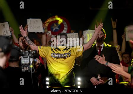 LEEUWARDEN - Dave Chisnall (eng) während des Finales während der Dutch Darts Championship 2023 im WTC Leeuwarden. Dieses Darts-Turnier ist die sechste europäische Tour, die von der Professional Darts Corporation (PDC) organisiert wird. AP-SCHLEIFGERÄT KING Stockfoto