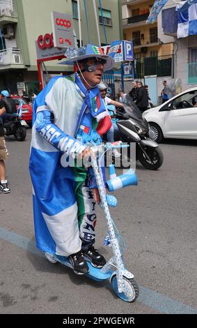 Neapel, Kampanien, Italien. Neapel, Kampanien, Italien. 30. April 2023. Während des Fußballspiels der italienischen Serie A SSC Napoli gegen den FC Salernitana am 30. April 2023 im Diego Armando Maradona Stadium in Neapel. Kredit: ZUMA Press, Inc./Alamy Live News Stockfoto