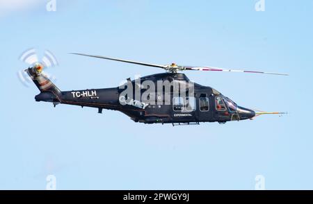 TAI T625 UNIVERSAL-HUBSCHRAUBER Gökbey Helicopter Istanbul Türkei 04,29. 2023 Uhr im Flug auf der Teknofest Airshow 2023 Stockfoto