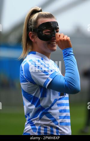 Manchester, Großbritannien. 30. April 2023. Manchester Academy, Manchester, 30. April 2023: Lauren Hemp (11 Manchester City) Warm-up-Action während des WSL-Spiels zwischen Manchester City und Reading im Academy Stadium, Manchester, England. (MHodsman/SPP) Kredit: SPP Sport Press Photo. Alamy Live News Stockfoto