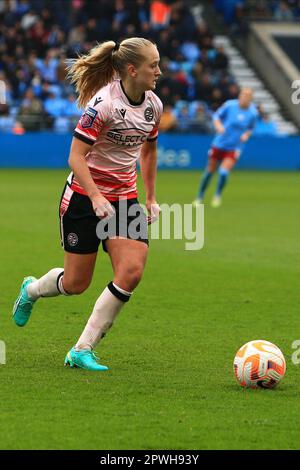 Manchester, Großbritannien. 30. April 2023. Manchester Academy, Manchester, 30. April 2023: Amalie Eikeland (9 Reading) während des WSL-Spiels zwischen Manchester City und Reading im Academy Stadium, Manchester, England. (MHodsman/SPP) Kredit: SPP Sport Press Photo. Alamy Live News Stockfoto