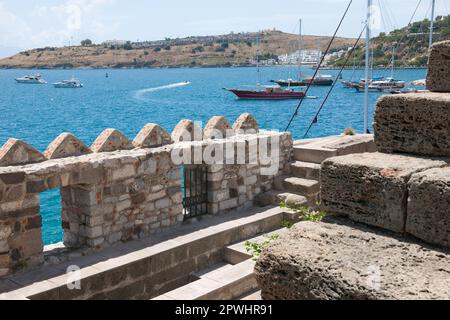 Blick auf die Bucht von Festung, Bodrum, Mugla, Türkei Stockfoto