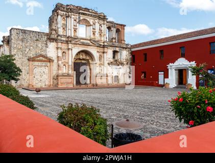 Die Kirche und das Kloster der Gesellschaft Jesus Iglesia y Convento de la Compania de Jesus Antigua Guatemala Stockfoto