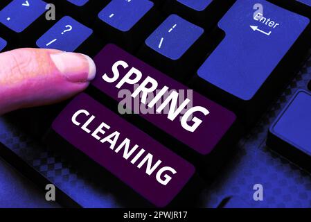 Textüberschrift Frühjahrsputz, Konzept bedeutet Praxis der gründlichen Hausreinigung im Frühling Stockfoto