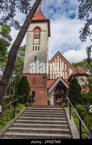 Orthodoxe Kirche St. Seraphim von Sarov, ehemalige lutherische Kirche von Raushen in Svetlogorsk. Region Kaliningrad. Russland Stockfoto