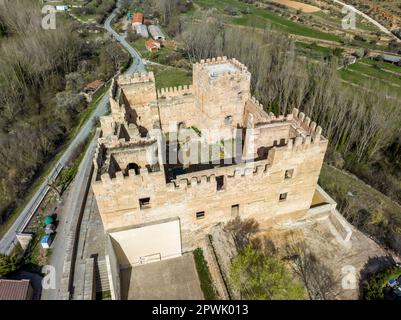 Die mittelalterliche Burg Yanguas in der Provinz Soria Spanien. Draufsicht Stockfoto