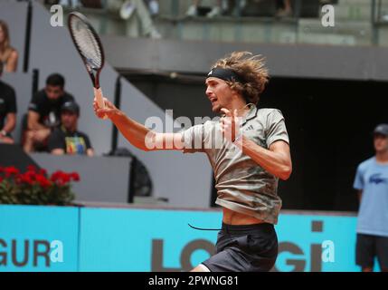 Madrid, Espagne. 30. April 2023. Alexander Zverev aus Deutschland während der Mutua Madrid Open 2023, Masters 1000 Tennis Turnier am 30. April 2023 bei Caja Magica in Madrid, Spanien - Foto Laurent Lairys/DPPI Credit: DPPI Media/Alamy Live News Stockfoto