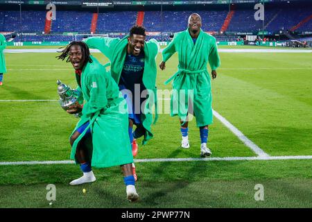 30-04-2023: Sport: Ajax gegen PSV KNVB Beker finale ROTTERDAM, NIEDERLANDE - APRIL 30: Johan Bakayoko (PSV Eindhoven), Ibrahim Sangare (PSV Eindhoven) und Stockfoto