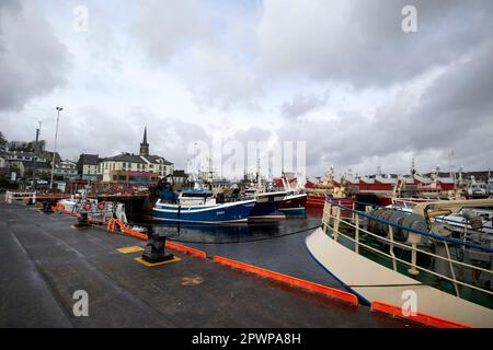 Fischerboote im killybegs Fischereihafen Zentrum Grafschaft donegal republik irland Stockfoto