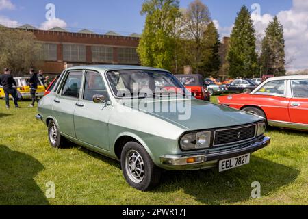 1979 Renault 12, ausgestellt auf der April Scramble im Bicester Heritage Centre am 23. April 2023. Stockfoto