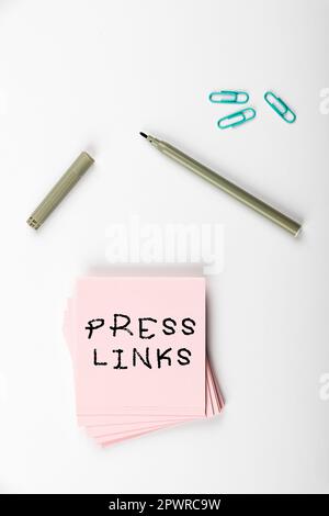 Inspiration mit Schildern, Presselinhalten, Geschäftsansatz, der die Rangfolge einer Website bei der Suche manipulieren soll Stockfoto