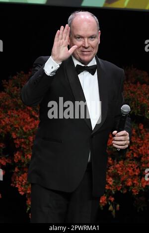 MONACO, 29. APRIL: Prinz Albert II. Von Monaco , nimmt an der Verleihung der Karrierepreise beim Monte-Carlo-Filmfestival De La Comedie in Grim 20. Teil Stockfoto