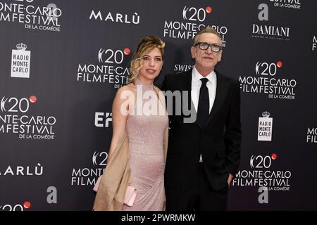 MONACO, - APRIL 29: Marco Giallini, Giorgia Battisti , nimmt an der Gala Red Carpet Teil, der Verleihung der Karrierepreise beim Filmfestival 20. von Monte-Carlo Stockfoto