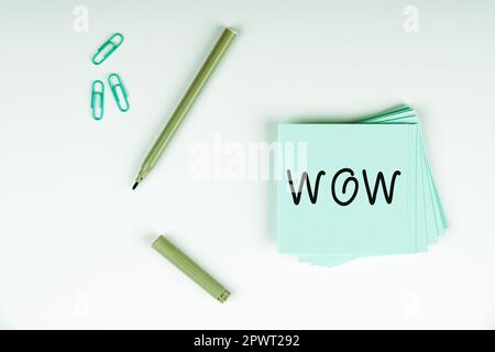 Konzeptionelle Überschrift Wow, Geschäftsansatz, der Erstaunen und Ehrfurcht vor historischem Erfolg ausdrückt, begeistern Sie jemanden sehr Stockfoto