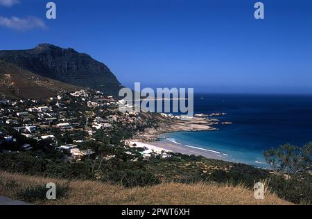 Panoramablick auf die Bucht von llandudno, Westkap, Südafrika Stockfoto