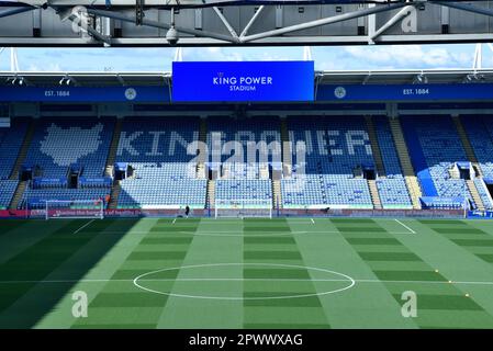 King Power Stadium, Leicester, Großbritannien. 1. Mai 2023. Premier League Football, Leicester City gegen Everton; eine allgemeine Ansicht des King Power Stadions mit dem Stand der North-Familie vom Kop Stand Credit: Action Plus Sports/Alamy Live News Stockfoto