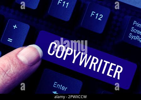 Handschriftlicher Text Copywriter, Geschäftsidee, die den Text von Werbung oder Werbematerial schreibt Stockfoto