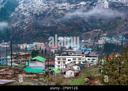 Lachung ist eine Stadt- und Bergstation im Nordosten von Sikkim, Indien. Es liegt im Nord-Sikkim-Viertel nahe der Grenze zu Tibet. Stockfoto