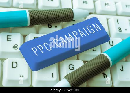 Handschriftlicher Text PPC-Kampagne, Word zur Verwendung PPC, um ihre Produkte und Dienstleistungen zu bewerben Stockfoto