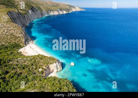 Abgelegener Fteri Strand auf der Insel Kefalonia, Ionisches Meer, Griechenland Stockfoto