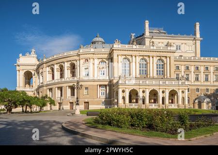 Schönes Gebäude des Opern- und Balletttheaters in Odessa, Ukraine Stockfoto