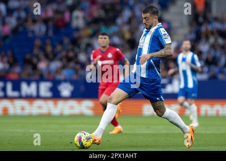 CORNELLA, SPANIEN - APRIL 30: Joselu von RCD Espanyol während des Spiels La Liga zwischen RCD Espanyol und Getafe CF im RCDE-Stadion am 30. April 2023 in Cornella, Spanien Stockfoto