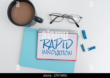 Textunterschrift mit Rapid Innovation, Wort für die Eigenschaft einer Website, die Suchmaschinenalgorithmen verwendet Stockfoto