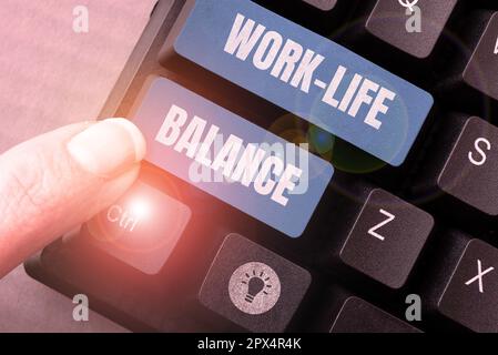 Textzeichen, das die Work-Life-Balance, die Geschäftsübersicht, die für die Arbeit und Aspekte des Lebens zugewiesene Zeit anzeigt, sind gleich Stockfoto
