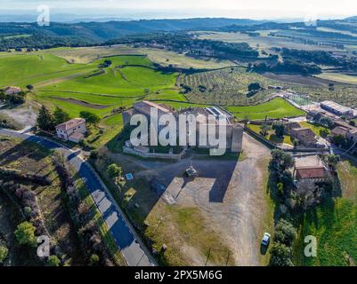 Das Kloster Santa Maria de Serrateix, eine ehemalige Benediktinerkloster in der Nähe von Viver und Serrateix, in der katalanischen Region Bergada. Catalonia Sp Stockfoto