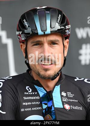 Eschborn, Deutschland. 01. Mai 2023. Radfahren: UCI WorldTour - Eschborn-Frankfurt (203,80 km), Männer. John Degenkolb vom Team DSM bei der Fahrerpräsentation. Kredit: Arne Dedert/dpa/Alamy Live News Stockfoto