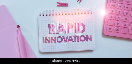 Handgeschriebenes Schild Rapid Innovation, Business Approach, charakteristisch für eine Website, die Suchmaschinenalgorithmen verwendet Stockfoto
