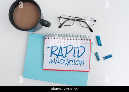 Textunterschrift mit Rapid Innovation, Wort für die Eigenschaft einer Website, die Suchmaschinenalgorithmen verwendet Stockfoto