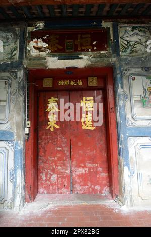 Spaziergang durch das historische Viertel Talat Noi in Bangkok, Thailand. Stockfoto