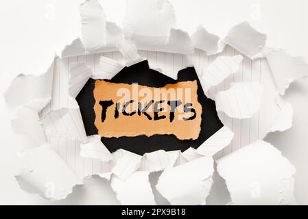 Tickets für die konzeptionelle Ausstellung, Word für Kleinpapier, gekauft, um Zugang zu Service oder Show zu bieten Stockfoto