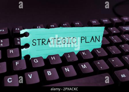 Schreiben mit Text Strategieplan, Konzept bedeutet Einen Prozess der Definition von Strategie und Entscheidungsfindung Stockfoto