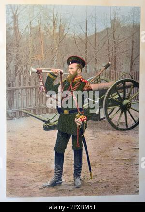 Kaiserliche Russische Armee. Bewacht Kavallerie-Trompeter in Felduniform Stockfoto