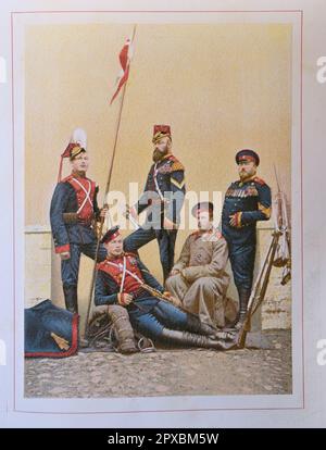 Kaiserliche Russische Armee. Wachen Kavallerie-Regiment der Lanzer von H.M. Die Kaiserin Alexandra Fedorowna. Offiziere und niedrige Ränge in verschiedenen Outfits. Stockfoto