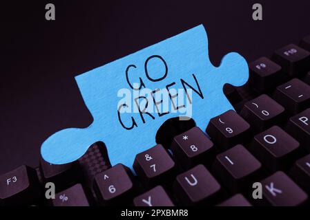 Konzeptionelle Überschrift Go Green, ein Wort über umweltfreundlichere Entscheidungen zur Reduzierung von Recycling Stockfoto