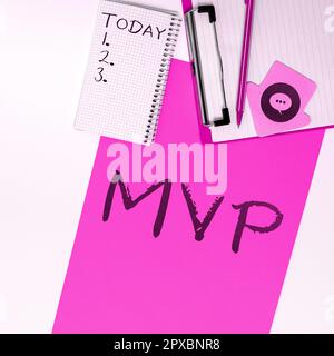 Handschriftlicher Text MVP, Internet Concept Investment Strategy zum Erwerb von Aktien mit anderen Investoren Stockfoto