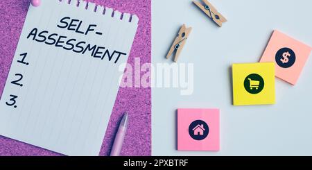 Schreiben mit Text Selbsteinschätzung, Business Idea Pride und Selbstvertrauen setzen sich für sich ein Stockfoto