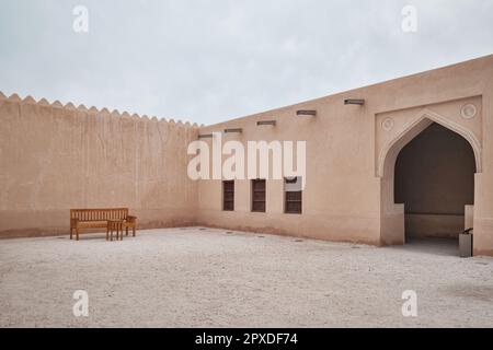 Doha, Katar - 2023. April: Der ursprüngliche Palast von Scheich Abdullah bin Jassim Al Thani im Nationalmuseum von Katar Stockfoto