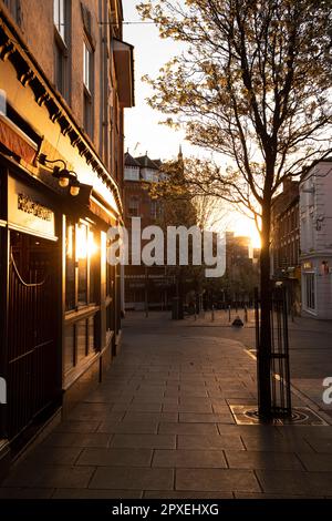 Frühes Morgenlicht in Hockley in Nottingham City, Nottinghamshire England Großbritannien Stockfoto