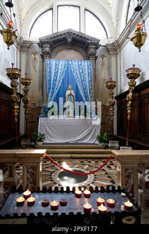 Die Kirche Sant'Eufemia wurde im 9. Jahrhundert im venezianisch-byzantinischen Stil erbaut, die Insel Giudecca, Venedig, Venetien, Italien, Europa Stockfoto