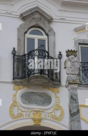 Viana do Alentejo, Portugal - 31. März 2023: Das Heiligtum Nossa Senhora d'Aires am Stadtrand von Viana do Alentejo ist ein Werk des 18. Zentrums Stockfoto